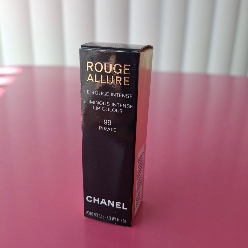 Chanel Rouge Allure 99 Pirate Luminous Intense Lip Colour Red Lipstick 0.12oz